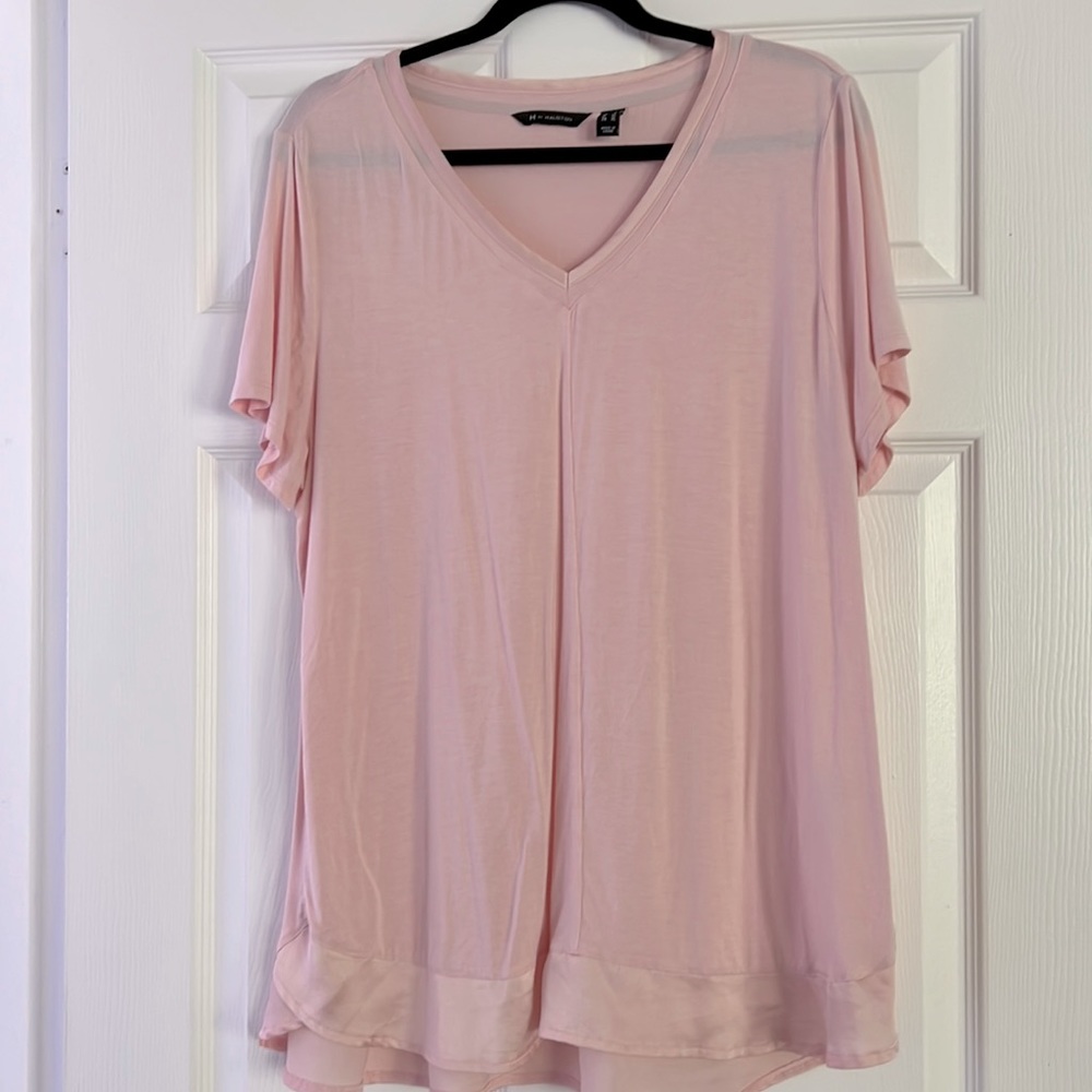 Pre-loved pretty romantic baby pink satin trimmed Halston V neck swing top.